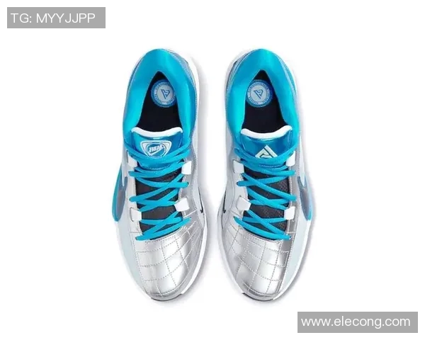 特别帅气的足球明星头像展示与魅力解析让你领略球场风采与个性魅力