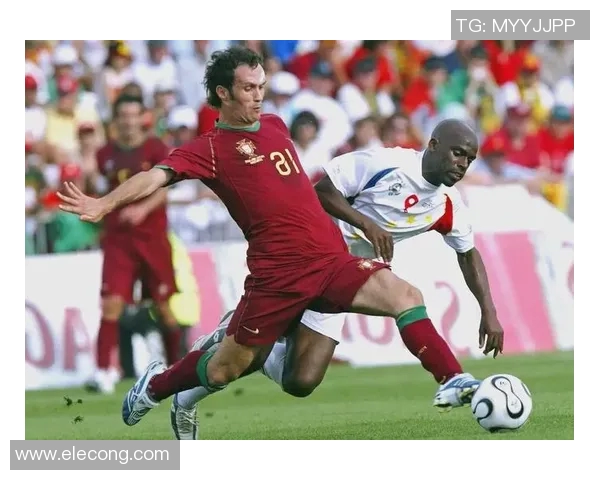 九几年欧洲足球明星的辉煌岁月与传奇故事回顾